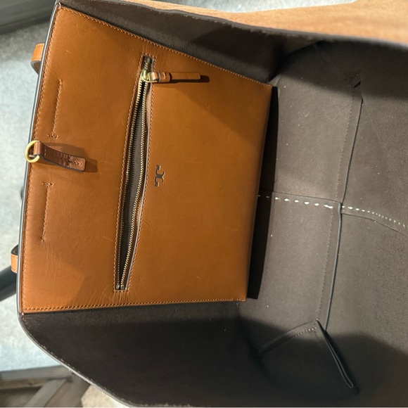 Tory Burch Elegant Snakeskin and Suede Tote Bag - Picture 12 of 15